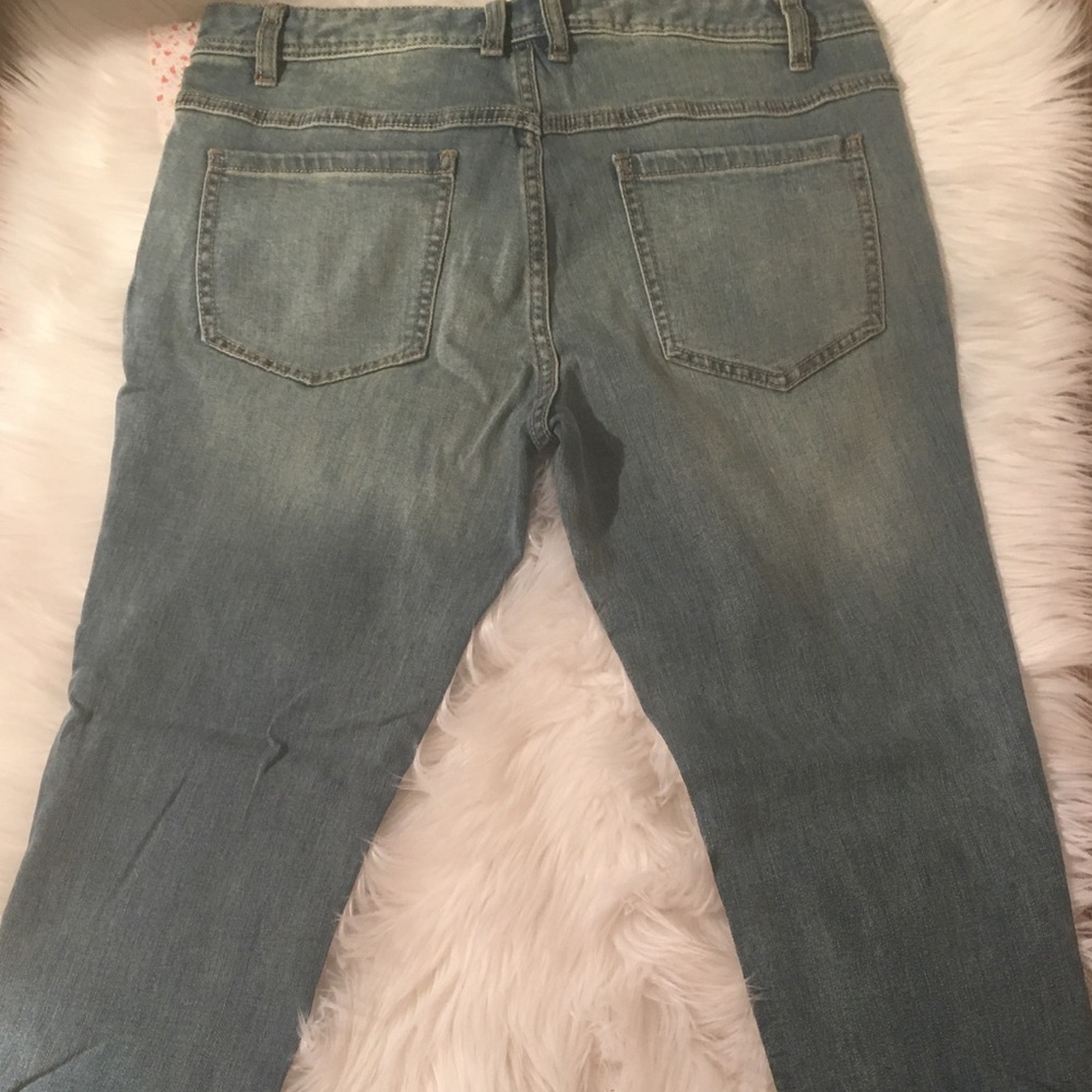 ❌SOLD❌ 🆕 Free People Skinny Low Destroyed Jeans - Picture 8 of 8